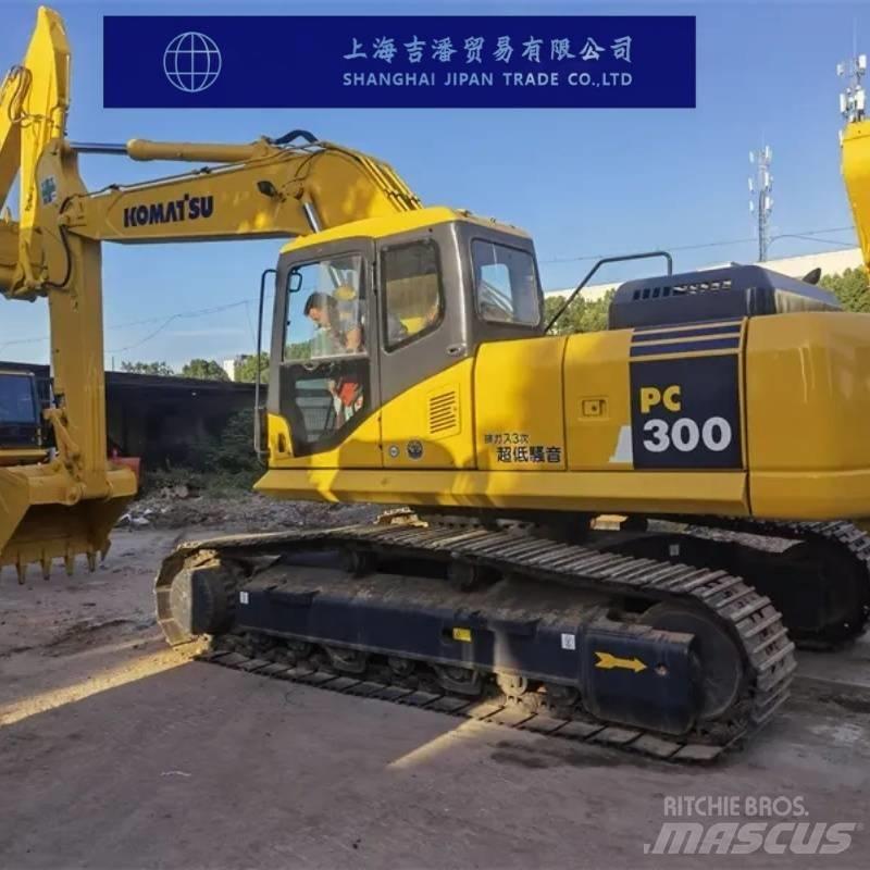 Komatsu PC 300 Roomikekskavaatorid