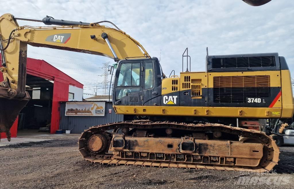CAT 374 D L Roomikekskavaatorid