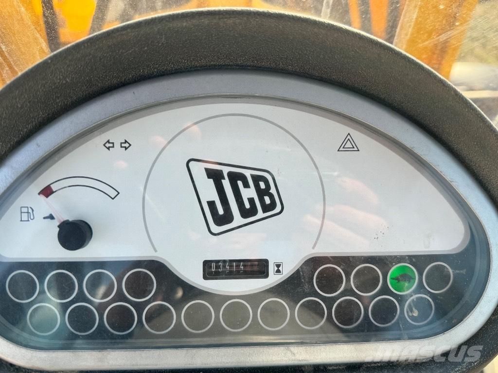JCB 406 Rataslaadurid