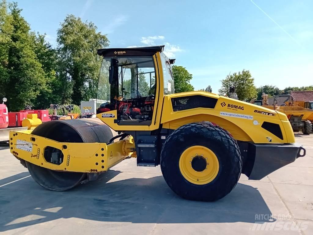 Bomag BW 213 D-5 Pinnasetihendajad