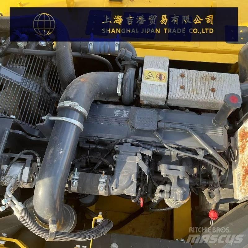 Komatsu PC 360 Roomikekskavaatorid