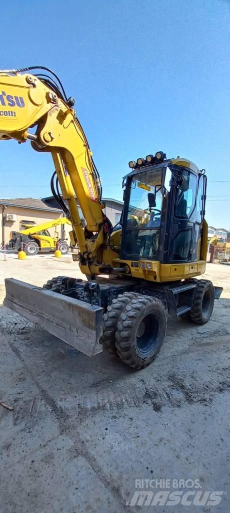 Komatsu PW98 MR-11 Ratasekskavaatorid