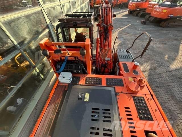 Hitachi ZX 170 W-3 Ratasekskavaatorid