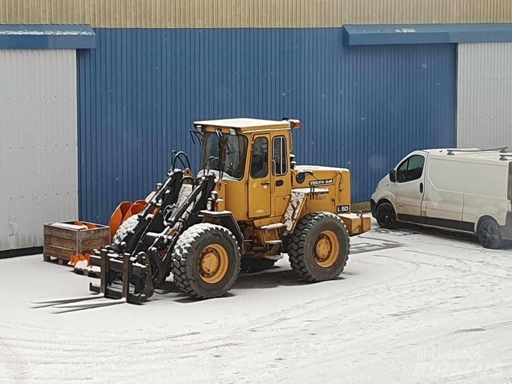 Volvo BM LM50 Kahveltõstukid - muud