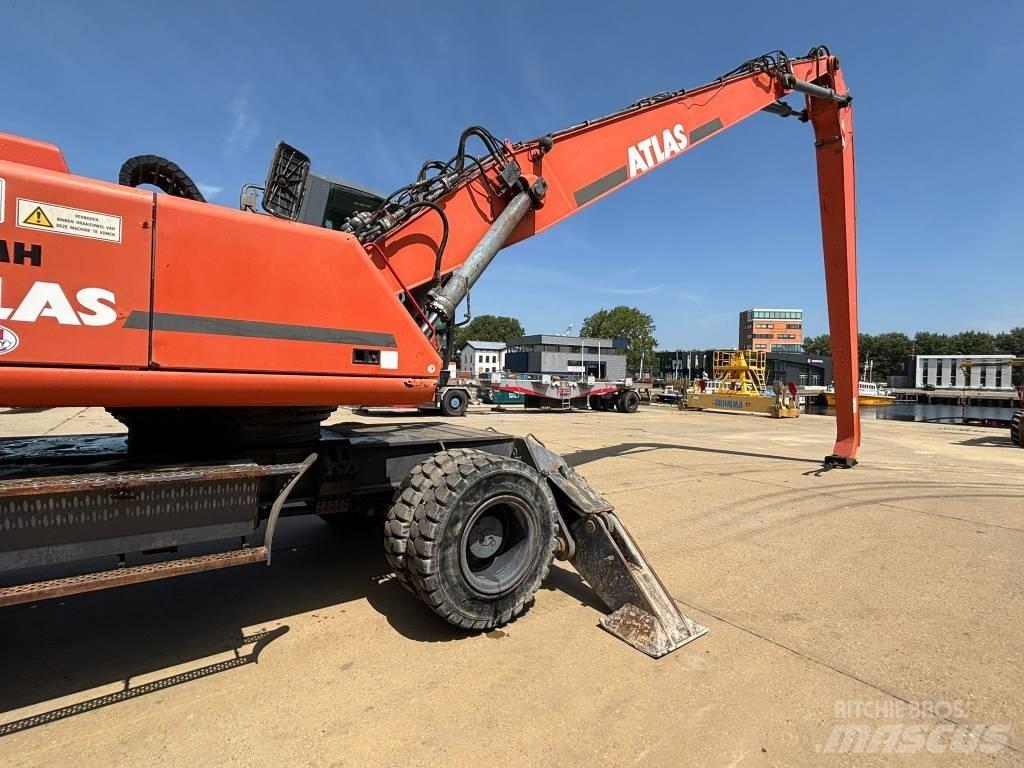 Atlas 350 MH Materjalikäitlusmasinad
