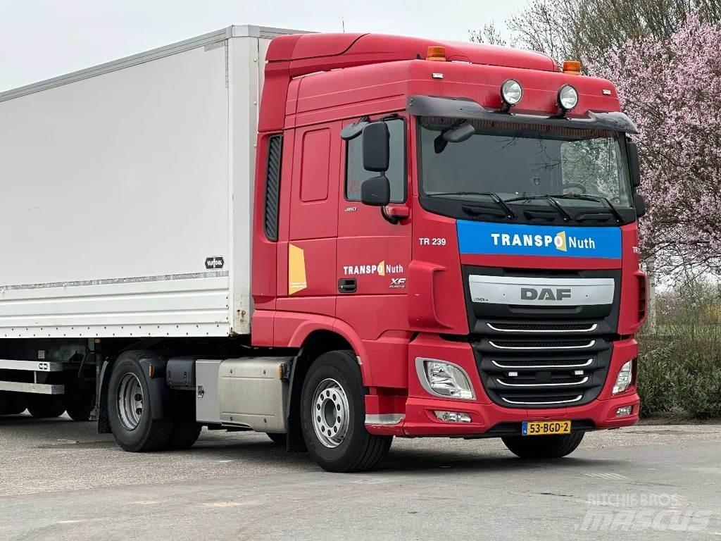 DAF XF 460 Sadulveokid