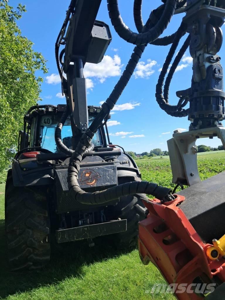 Valtra T 174 Metsatööks kohandatud traktorid