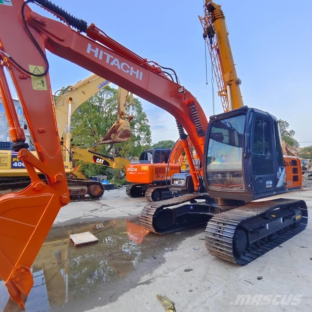 Hitachi ZX 120 Roomikekskavaatorid