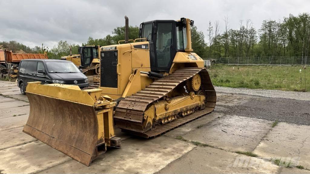 CAT D 6 N LGP Buldooserid