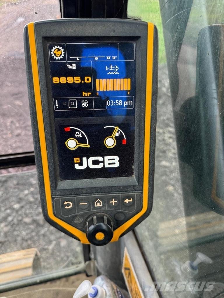 JCB JS 145 LC Roomikekskavaatorid