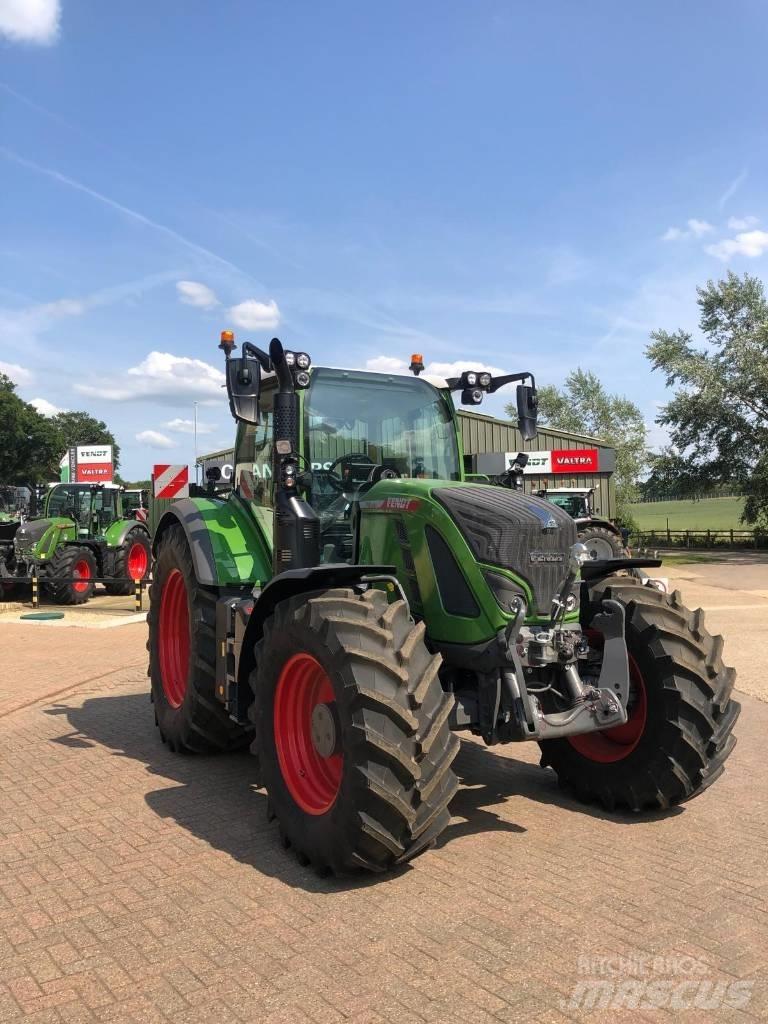 Fendt 718 Vario Traktorid