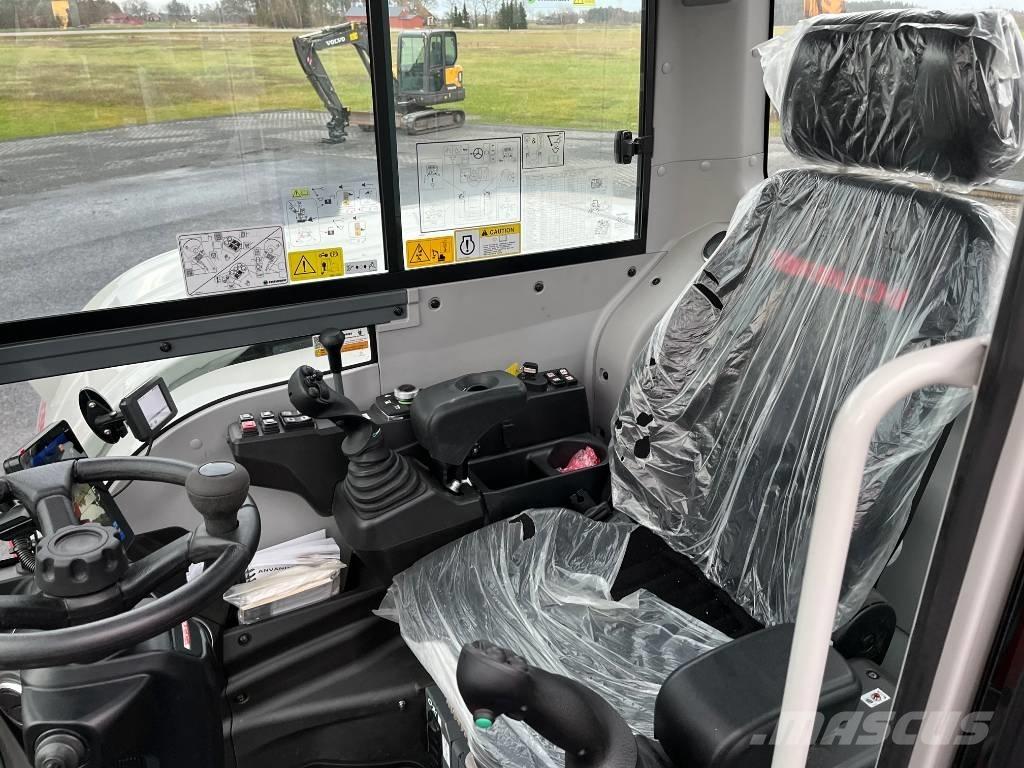 Takeuchi TB 395 W Ratasekskavaatorid