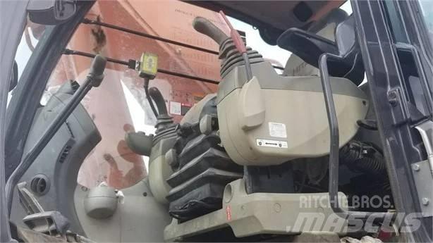 Hitachi ZX 670 Roomikekskavaatorid