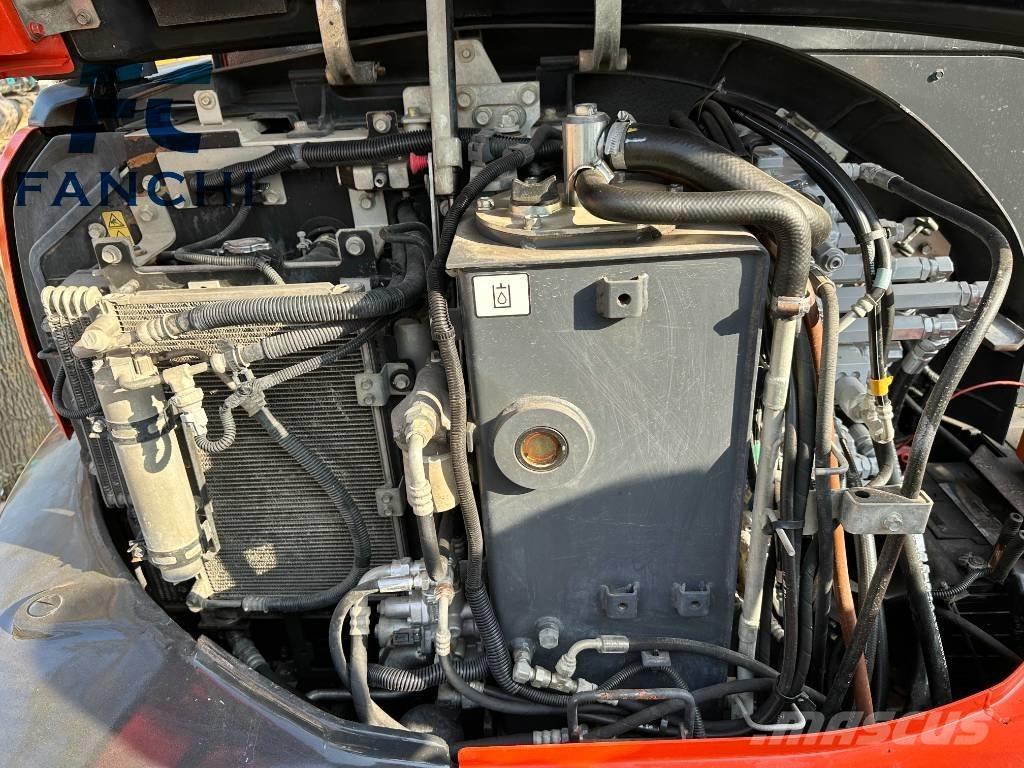 Kubota KX 163-5 Roomikekskavaatorid