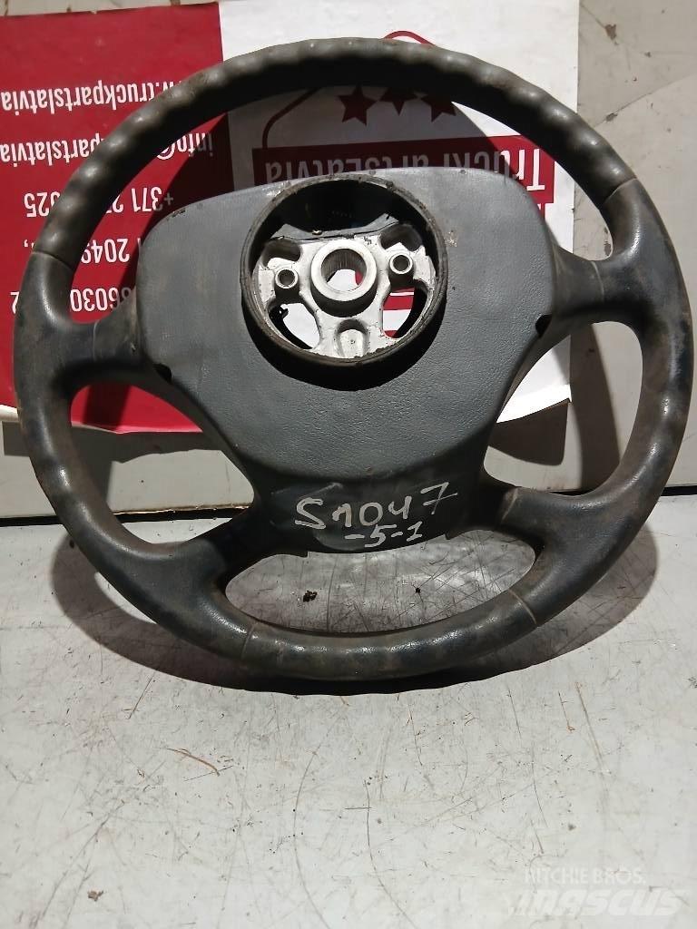 Scania P 420   1495393 Kabiinid