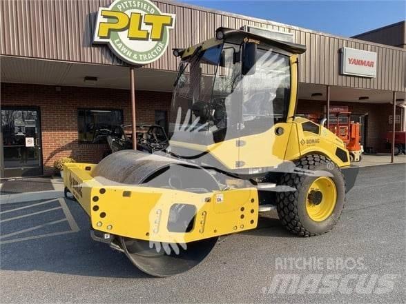 Bomag BW177D-5 Ühe trumliga rullid