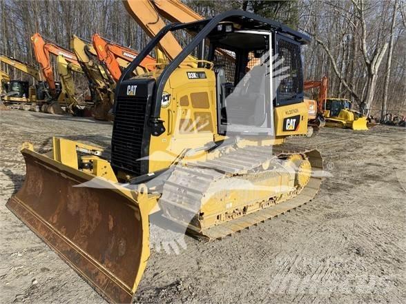CAT D3K2 LGP Buldooserid