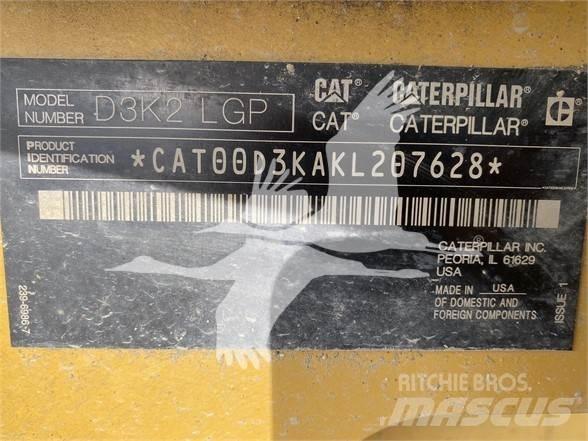CAT D3K2 LGP Buldooserid
