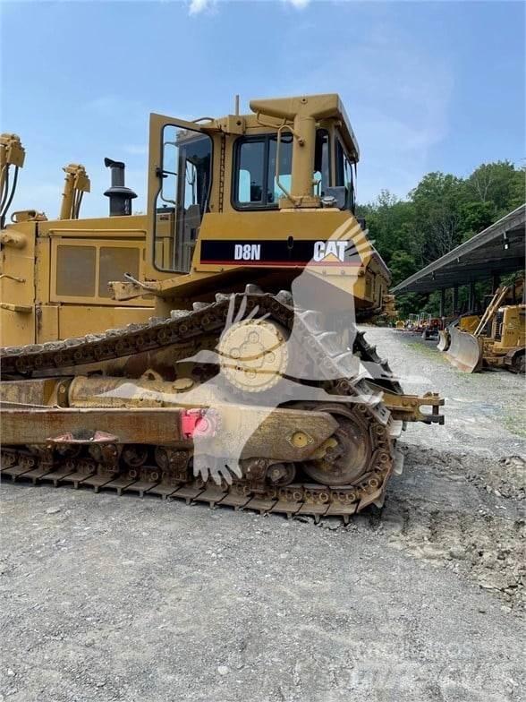 CAT D8N Buldooserid