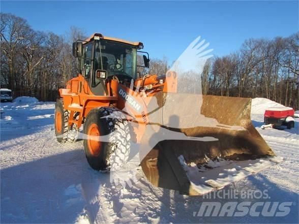 Doosan DL220-3 Rataslaadurid