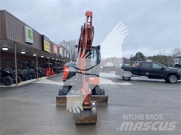 Kubota KX057-5 Roomikekskavaatorid