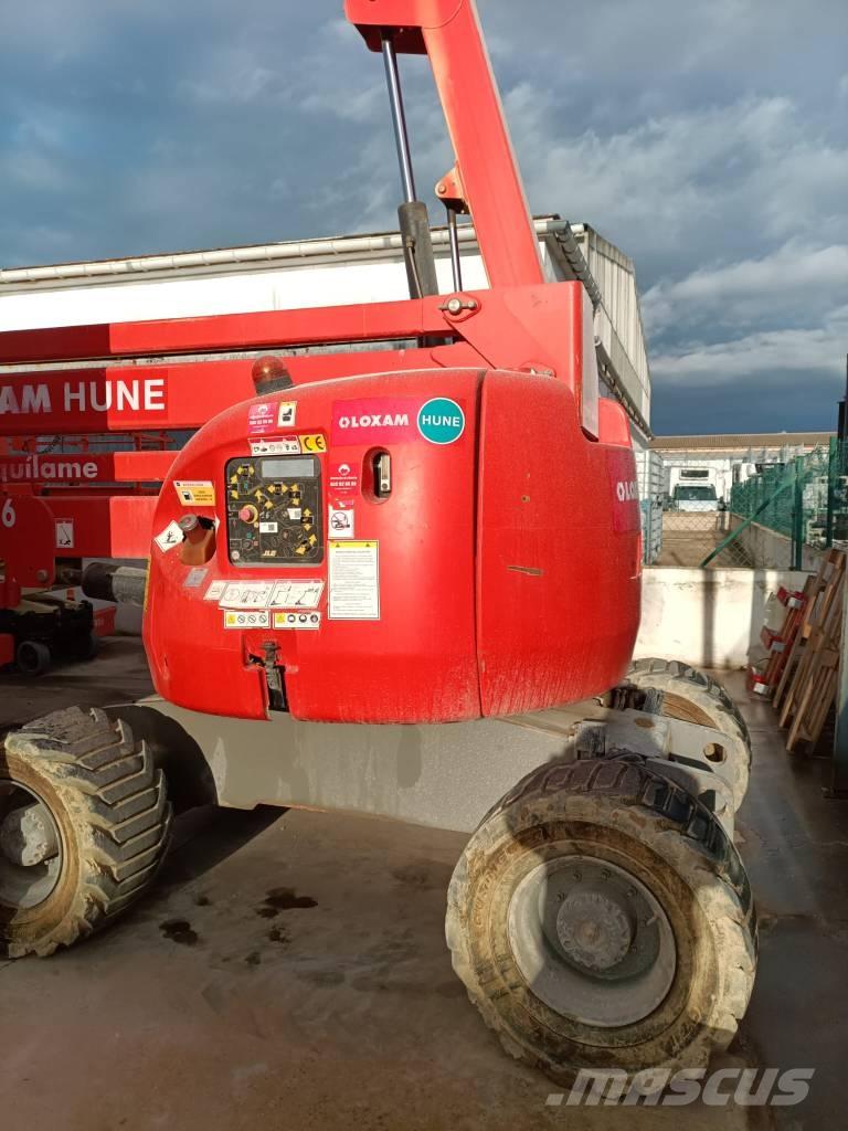 JLG 450 AJS II Iseliikuvad poomtõstukid