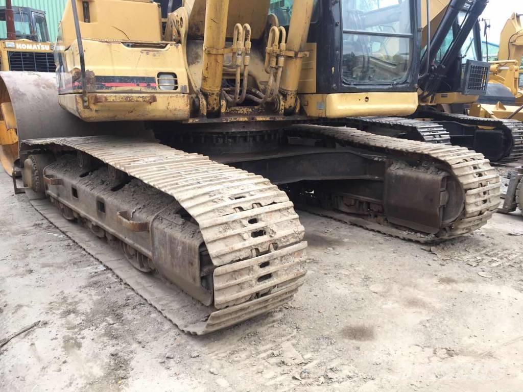 CAT 325B Roomikekskavaatorid