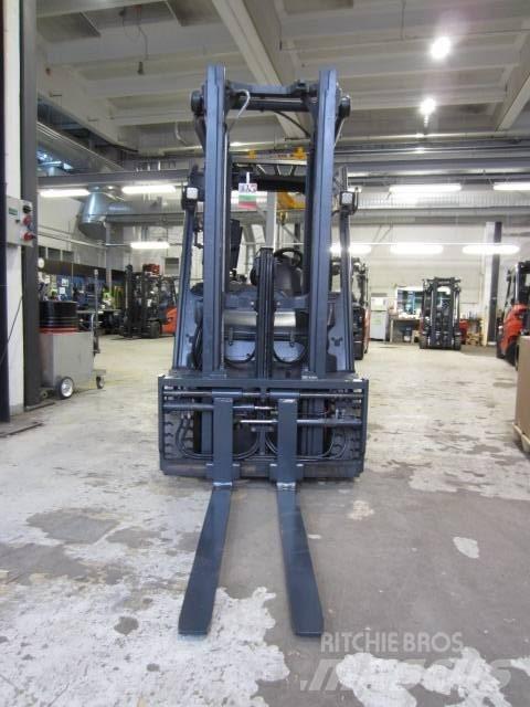 Linde E25 Elektritõstukid