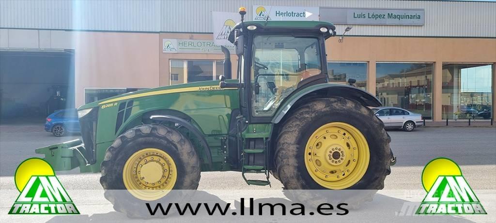 John Deere 8285 R Traktorid
