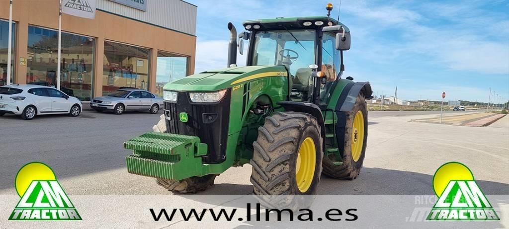 John Deere 8285 R Traktorid