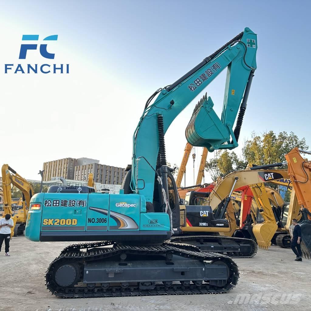 Kobelco SK 200D Roomikekskavaatorid