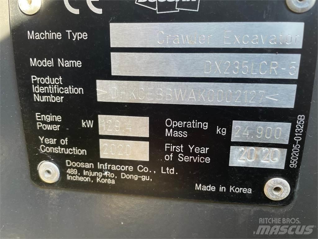 Doosan DX235 LRC Roomikekskavaatorid