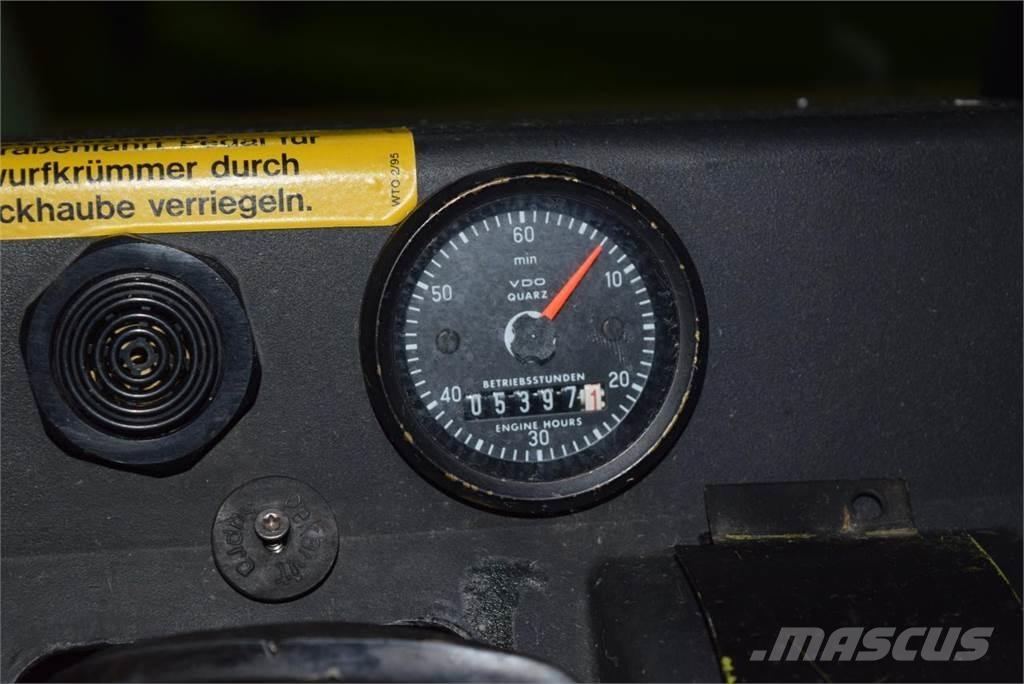 CLAAS Jaguar 820 Silokombainid