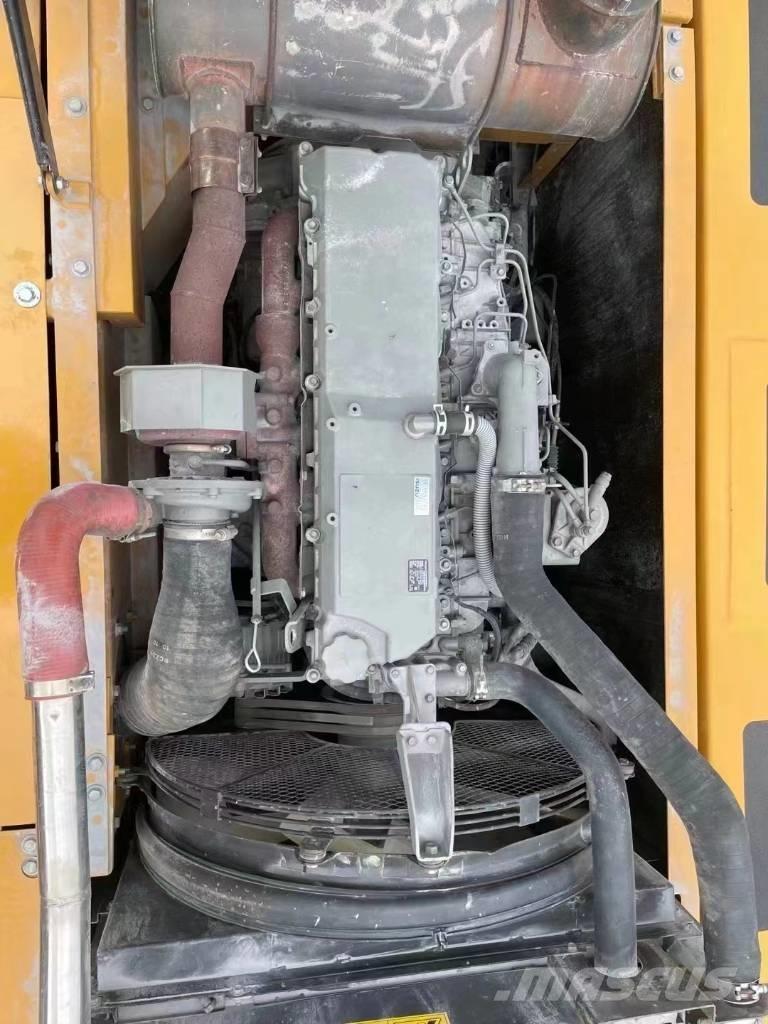 Sany SY365H Roomikekskavaatorid