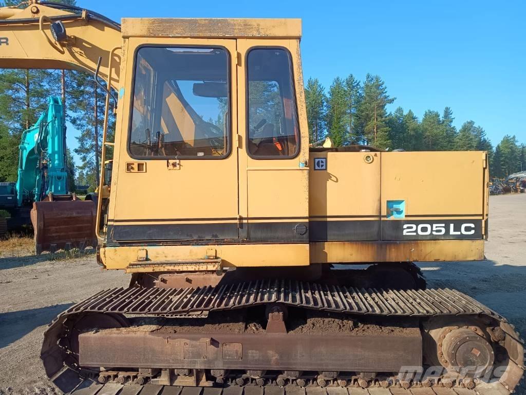 CAT 205LC Roomikekskavaatorid
