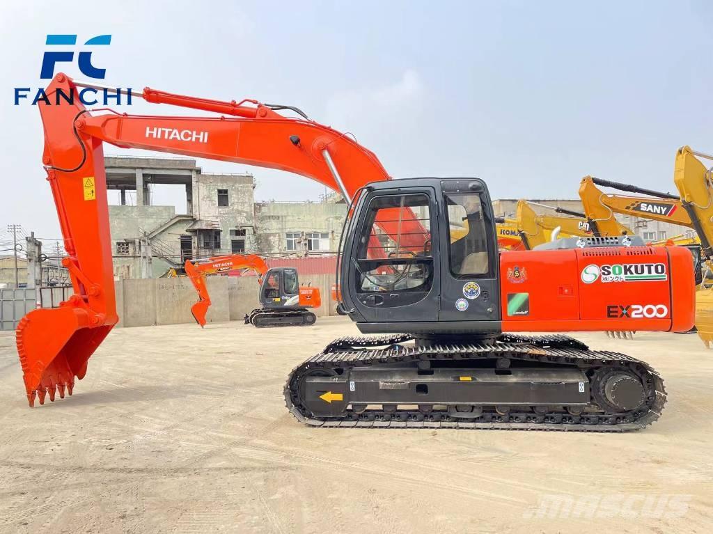 Hitachi EX 200 Roomikekskavaatorid
