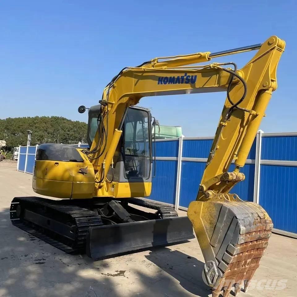Komatsu PC78US-6 Väikeekskavaatorid 7t-12t