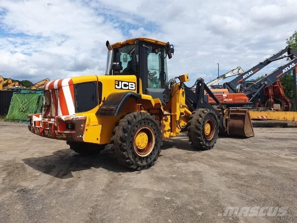 JCB 436 Wastemaster Rataslaadurid