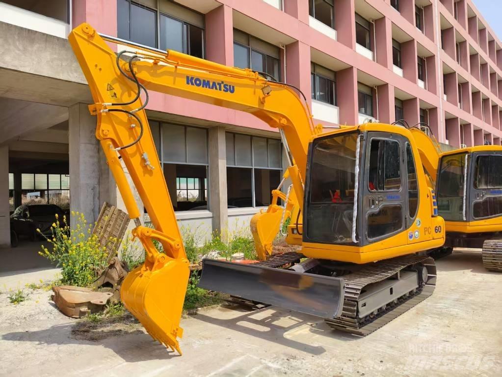 Komatsu PC 60 Roomikekskavaatorid