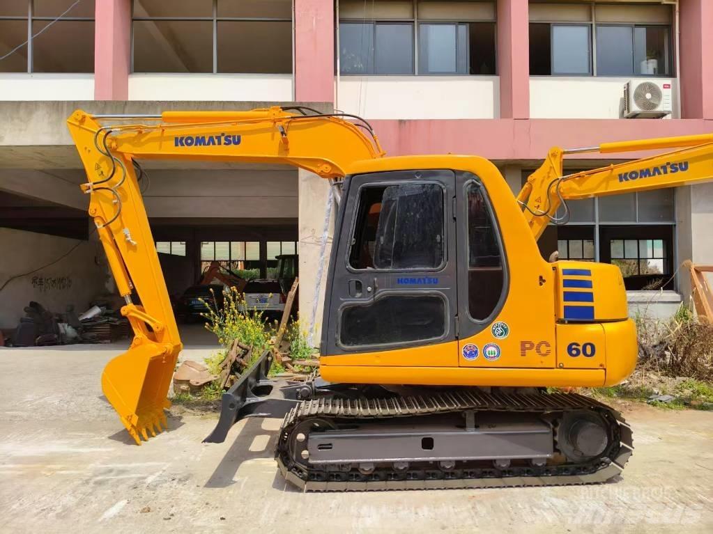 Komatsu PC 60 Roomikekskavaatorid
