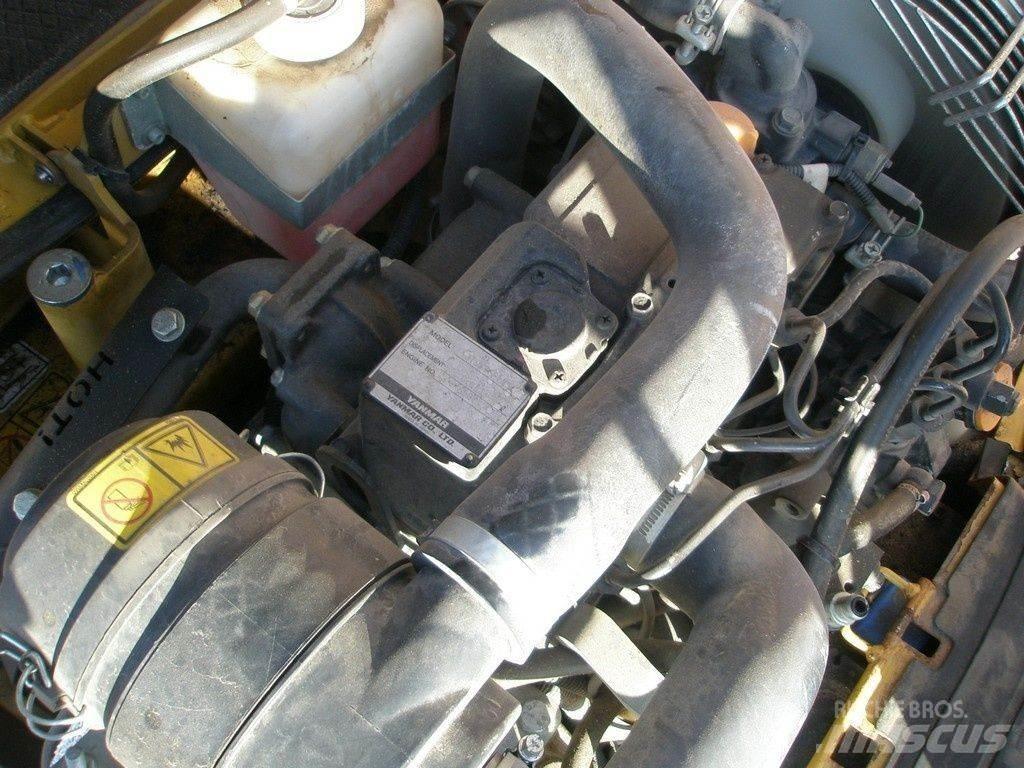 CAT 300.9 Miniekskavaatorid < 7 t