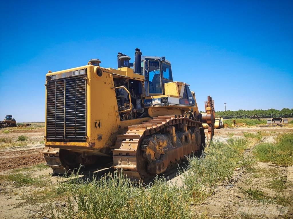 Komatsu D 475 A-1 Buldooserid