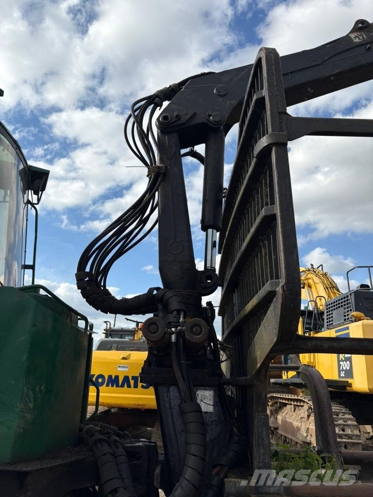 Timberjack 1110C Forwarderid