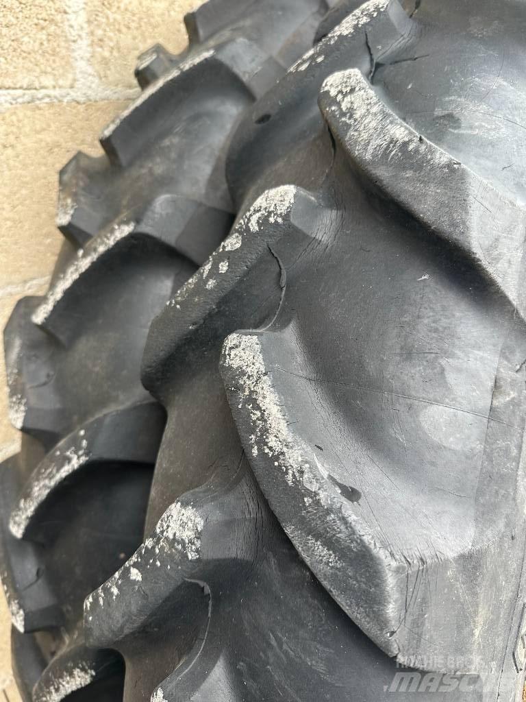 Michelin 230/95R48 Rehvid, rattad ja veljed