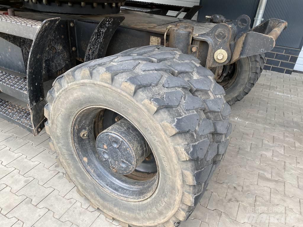 CAT M 320 F Ratasekskavaatorid