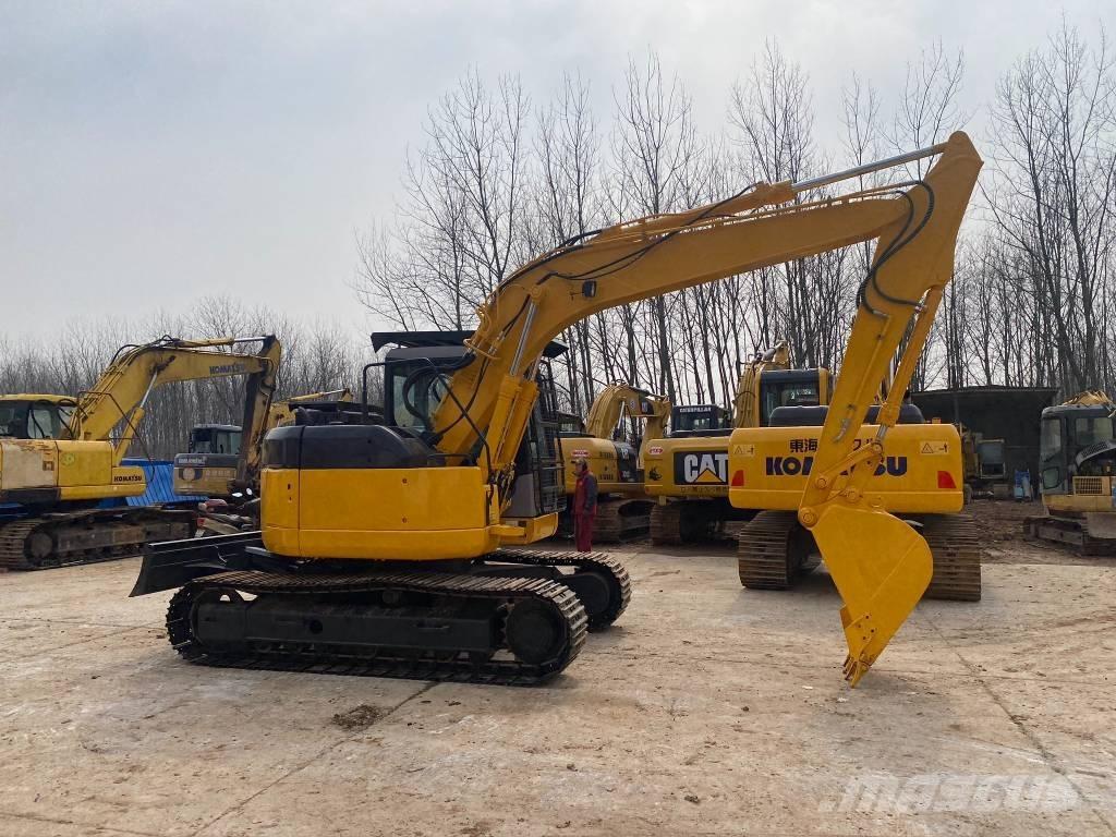 Komatsu PC128US Roomikekskavaatorid