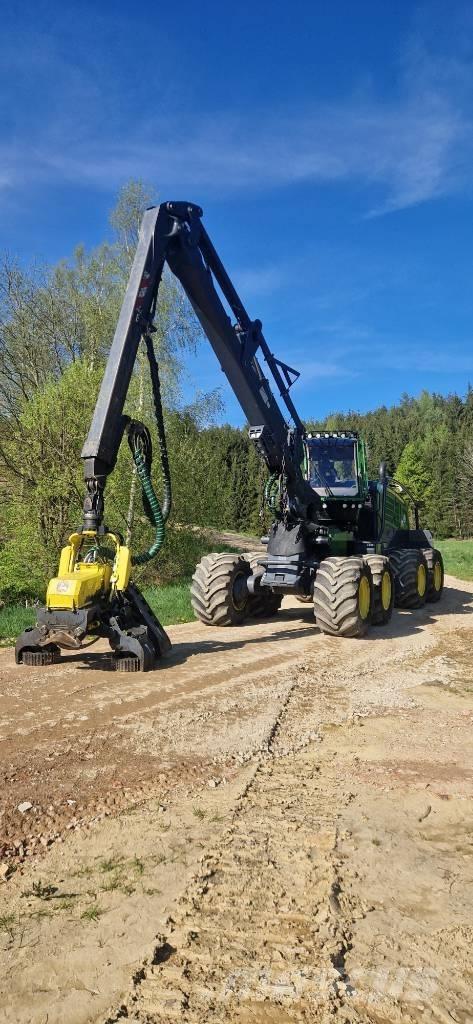 John Deere 1270 G Harvesterid