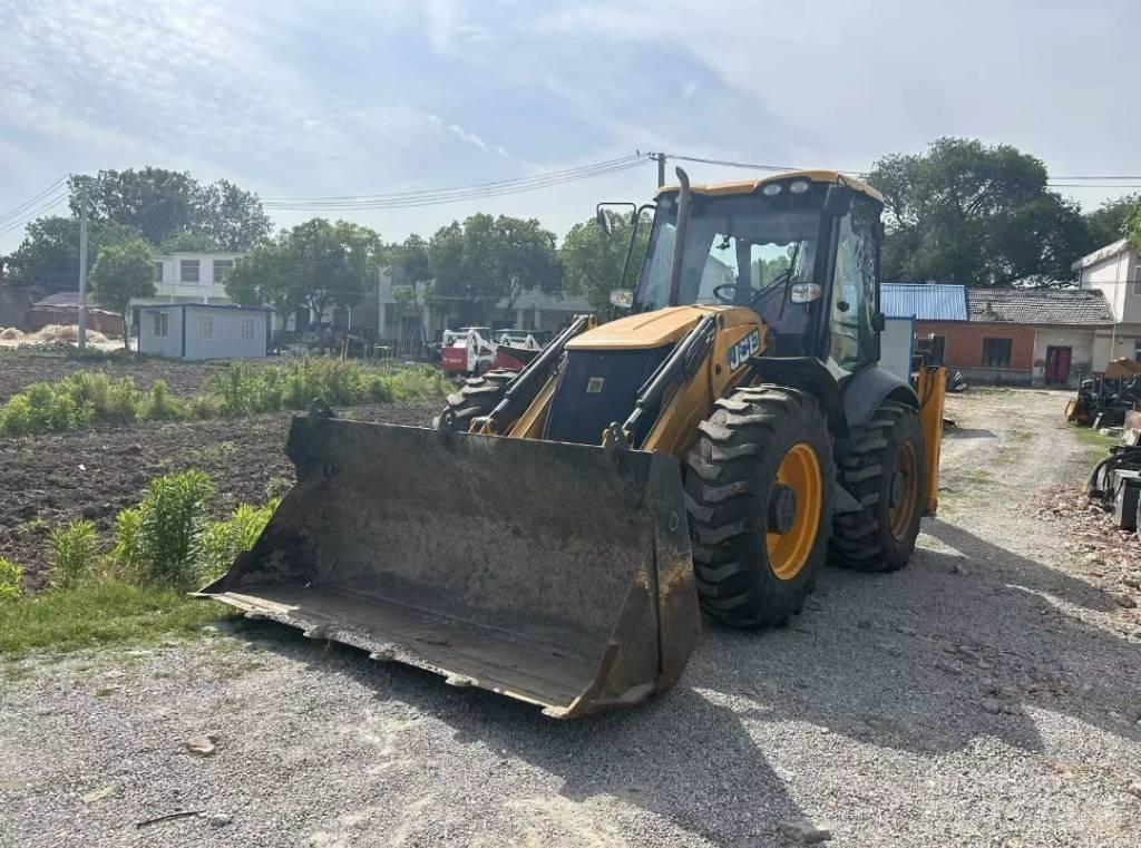 JCB 4 CX Ekskavaatorlaadurid