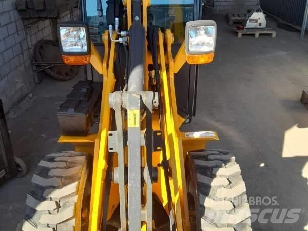 Schäffer 2428 SLT Kompaktlaadurid