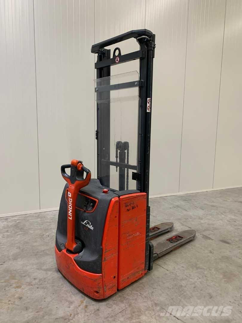 Linde L16I Platvormiga virnastajad